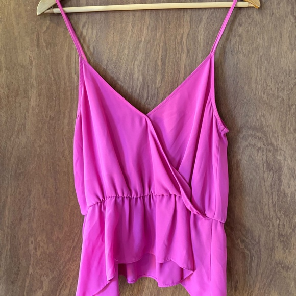 Tildon Hot Pink Ruffle Hem Cami Top • Wrap Front • Nordstrom Find • Medium - Picture 2 of 3